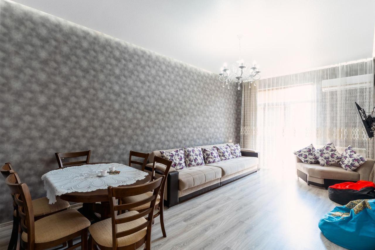 Nice Batumi Apartment Zewnętrze zdjęcie